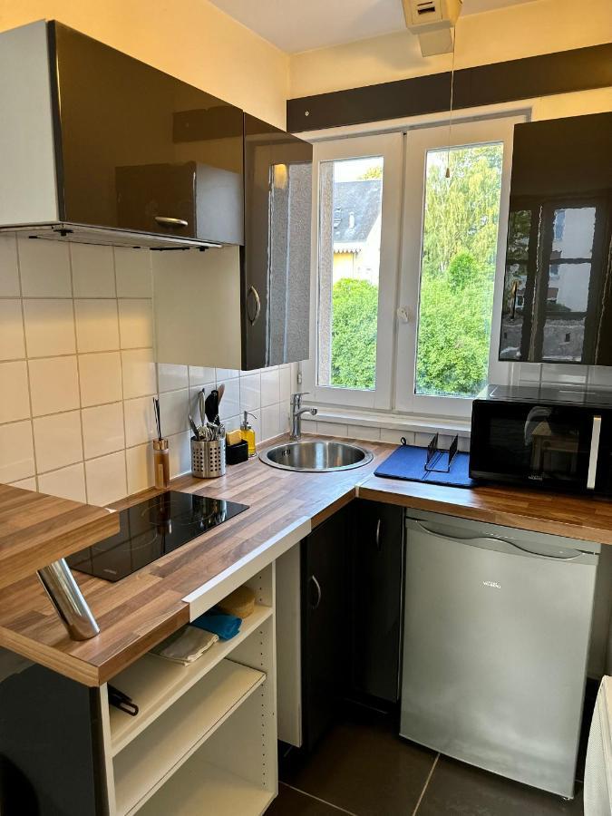 Appartement Bords De L'Eure Charmant Studio Chartres Exterior foto